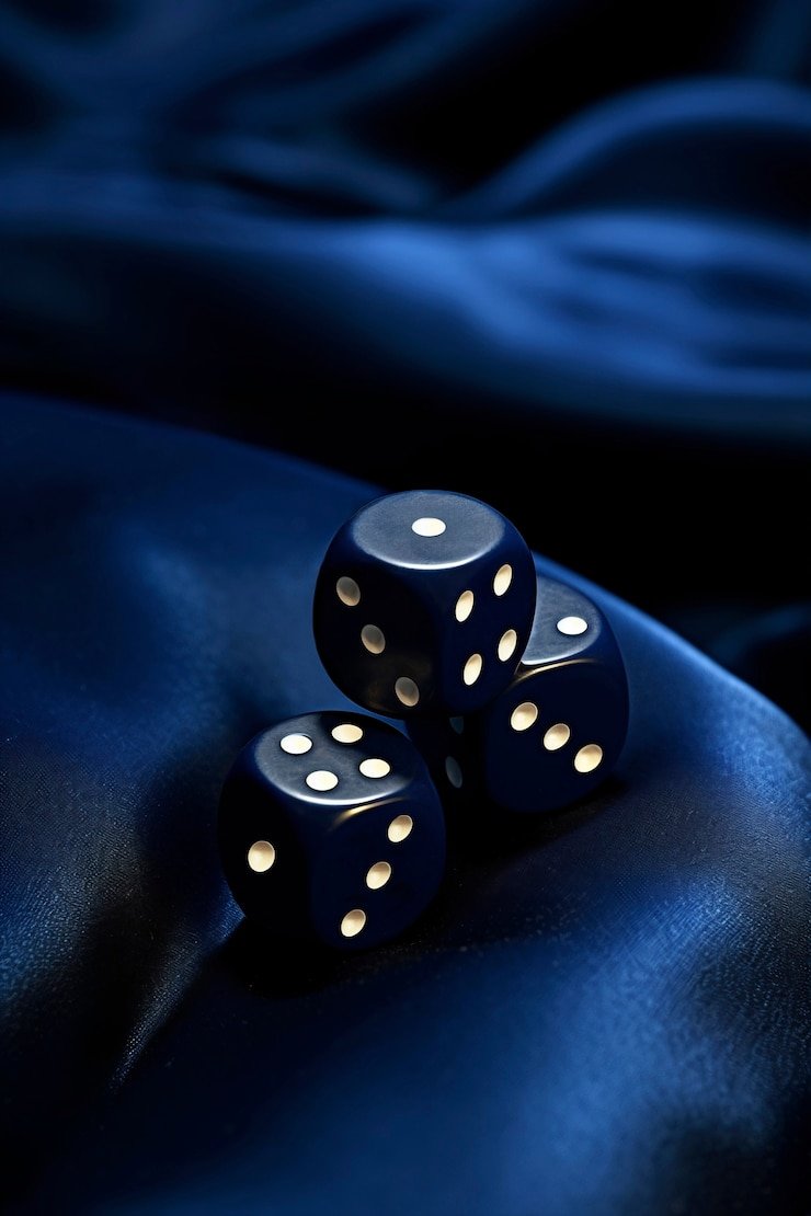 Table state and chip positions Pot and opponent chip stacks visualization